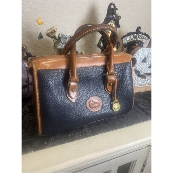Dooney & Bourke Pebble Leather Handbag Navy Purse Vintage Satchel Purse Handbag - Picture 1 of 15